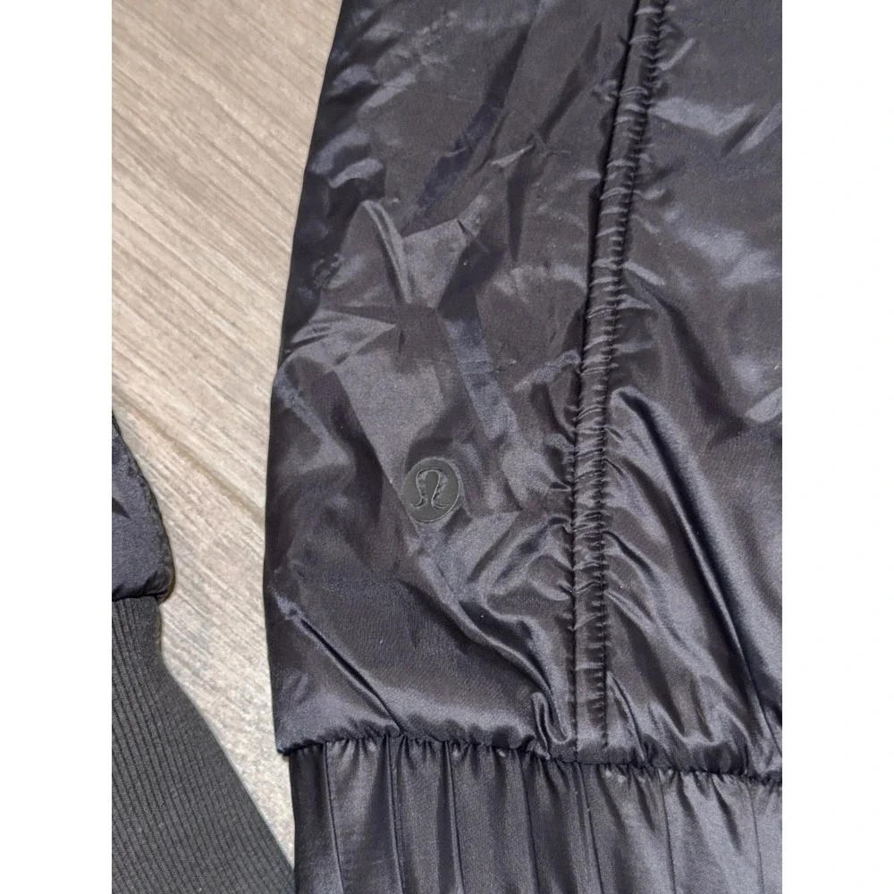 Lululemon Scuba Hoodie *Glyde Black size 2 active‎ coat jacket